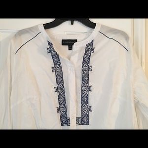 Lane Bryant embroidered blouse size 14/16